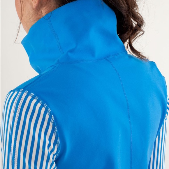 RARE lululemon Daily Yoga Jacket - Picture 4 of 8